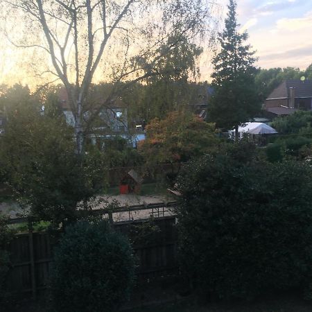 Apartment In Duisburg-Rheinhausen Екстериор снимка