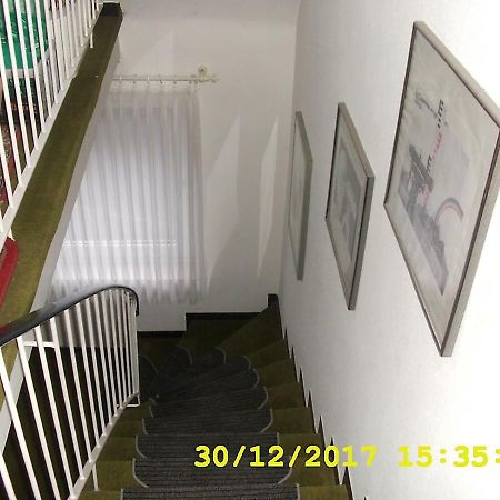 Apartment In Duisburg-Rheinhausen Екстериор снимка